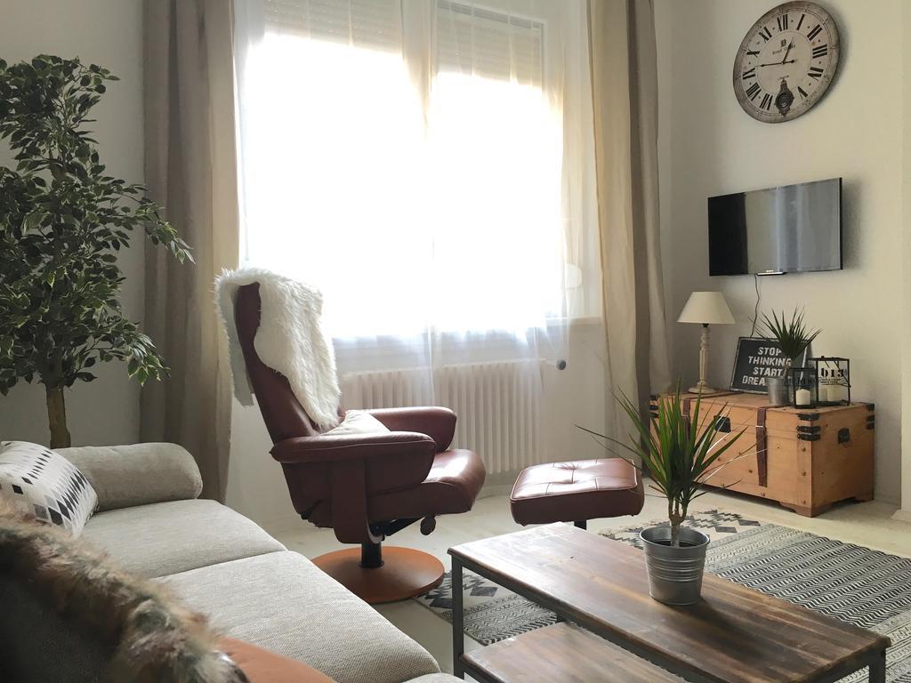 Standard Apartment By Hi5 - Karoly 23 Budapeszt Zewnętrze zdjęcie